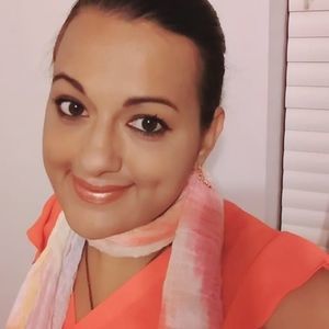 Meet your Posher, Alexandra